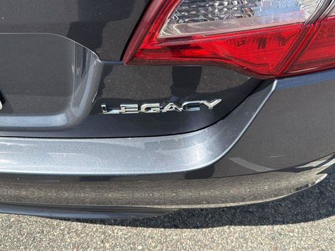 Used 2015 Subaru Legacy 2.5i Limited AWD/4WD image 7