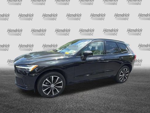 Used 2025 Volvo XC60 B5 Plus w/ Protection Package Premier AWD/4WD image 8