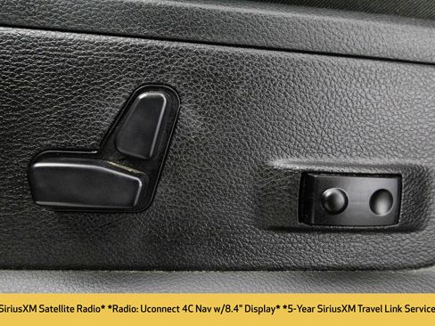 Used 2019 RAM 2500 Laramie AWD/4WD image 9