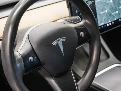 Used 2021 Tesla Model 3 Long Range image 21