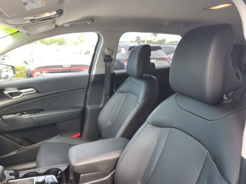 Certified 2024 Kia Sportage EX FWD image 15