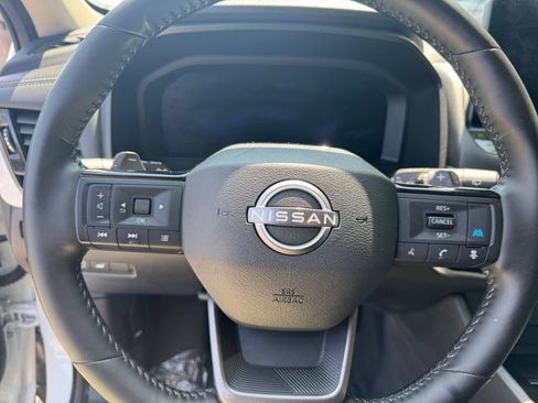Used 2026 Nissan Rogue SL AWD/4WD image 31