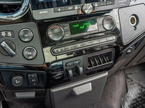 Used 2008 Ford F250 Lariat image 29