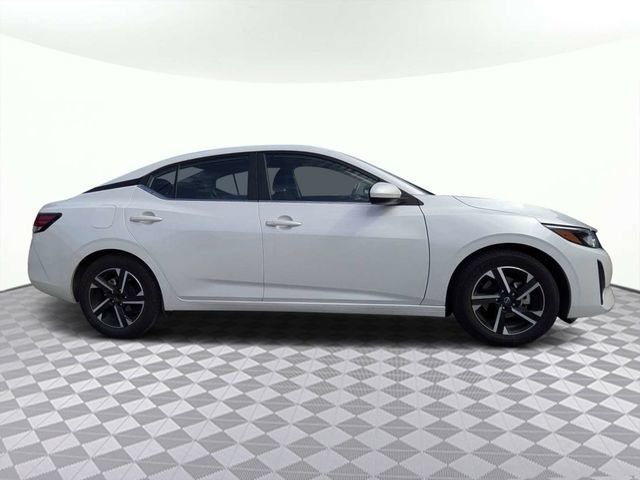 Used 2024 Nissan Sentra SV FWD image 3