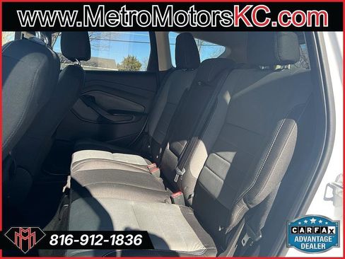 Used 2016 Ford Escape SE image 32