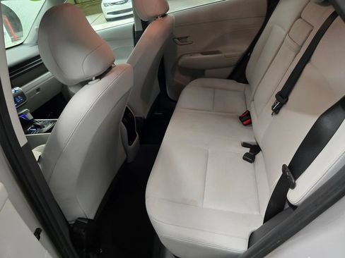 Used 2024 Hyundai Kona SEL FWD image 27
