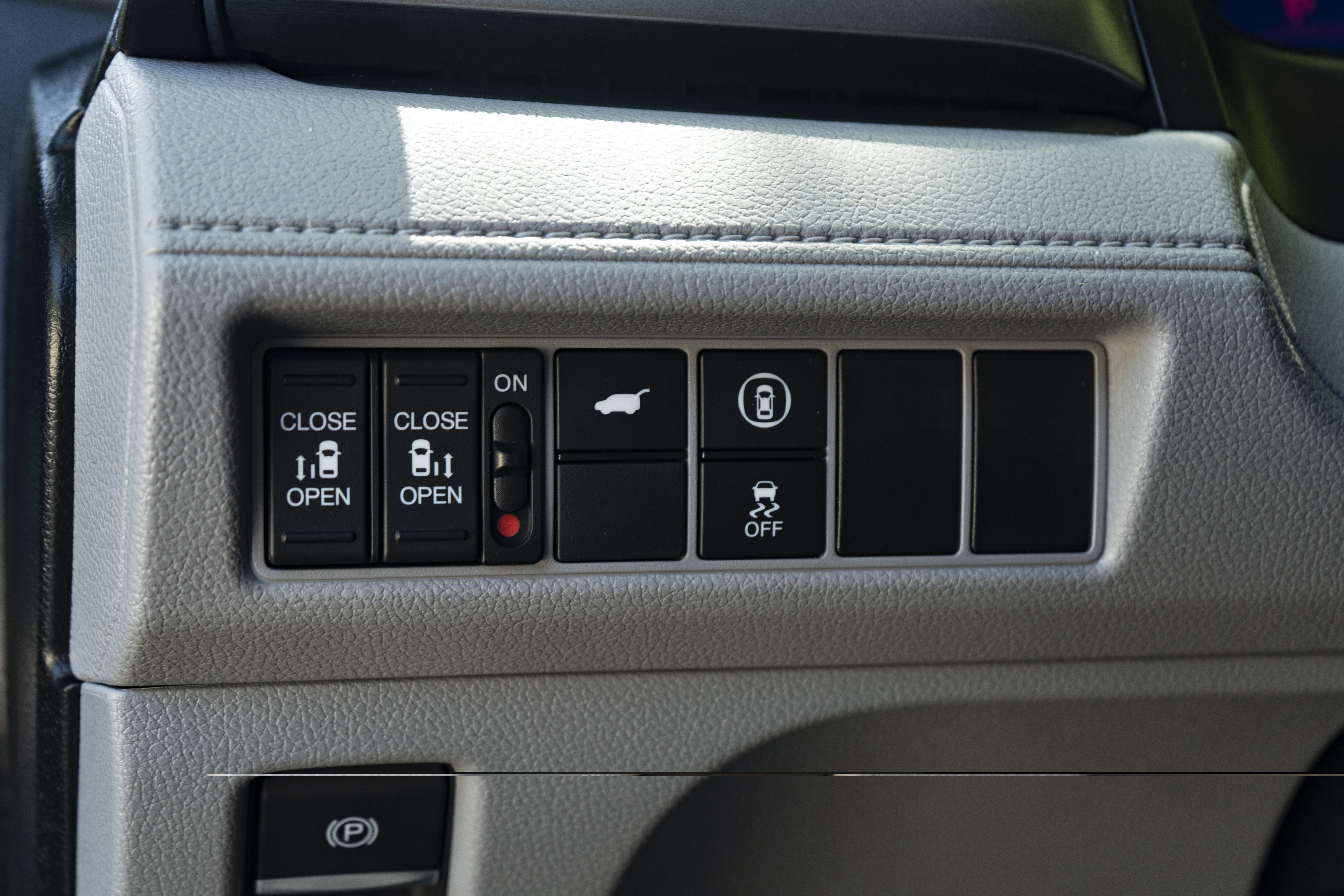 Used 2024 Honda Odyssey EX-L image 40