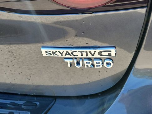 New 2026 MAZDA MAZDA3 Hatchback w/Premium Plus Pkg image 8