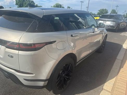 Used 2021 Land Rover Range Rover Evoque SE AWD/4WD image 3