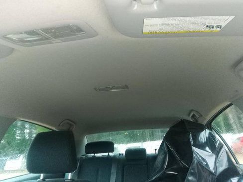 Used 2008 Toyota Yaris S FWD image 22
