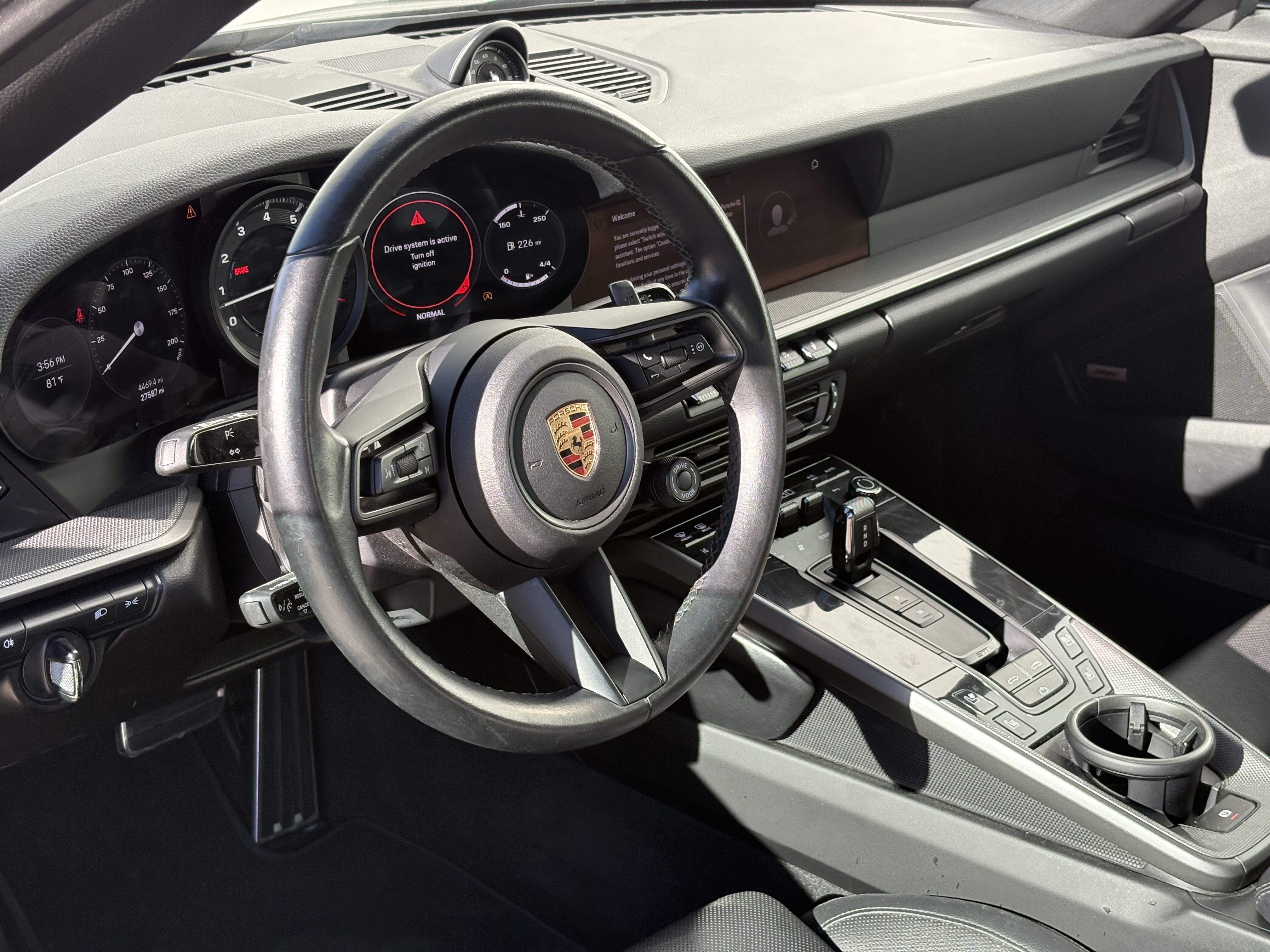 Used 2024 Porsche 911 Carrera RWD image 12