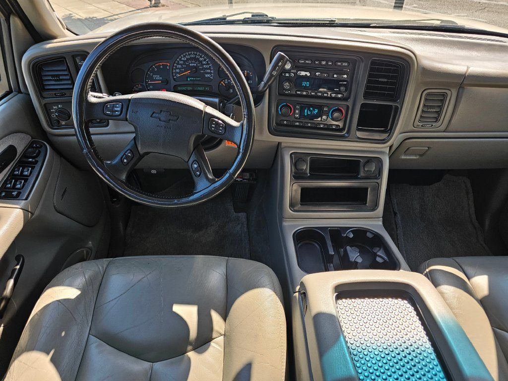 Used 2003 Chevrolet Silverado 2500 LT AWD/4WD image 20