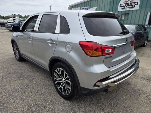 Used 2019 Mitsubishi Outlander Sport ES FWD image 14