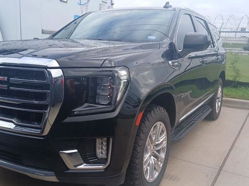 Used 2023 GMC Yukon SLT AWD/4WD image 7