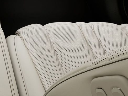 New 2026 Genesis GV80 2.5T Select AWD/4WD image 16