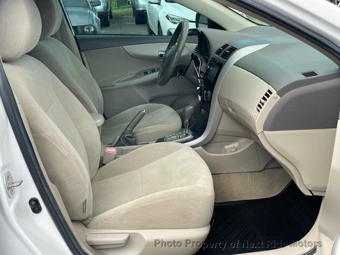 Used 2010 Toyota Corolla LE FWD image 10
