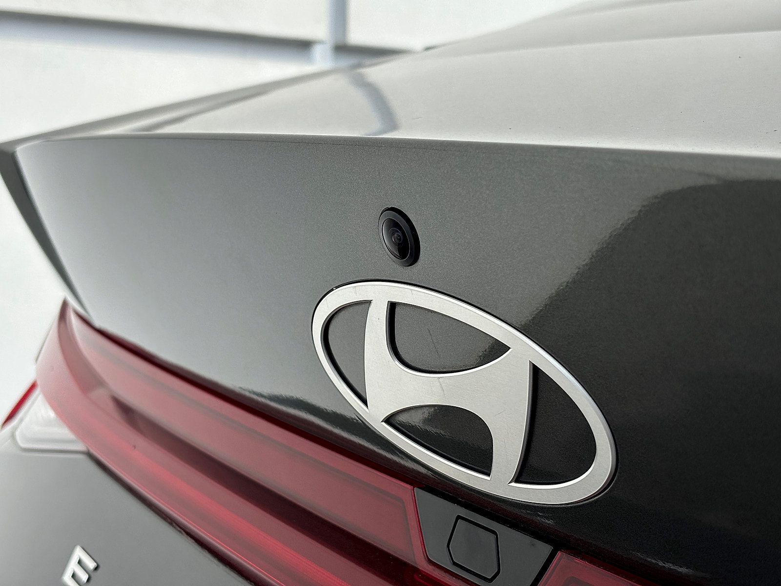 Used 2025 Hyundai Elantra SEL FWD image 6