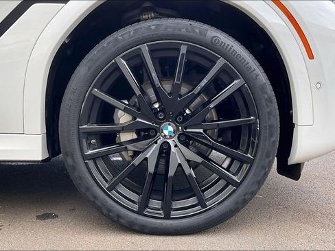 Used 2020 BMW X6 xDrive40i w/ Executive Package image 9