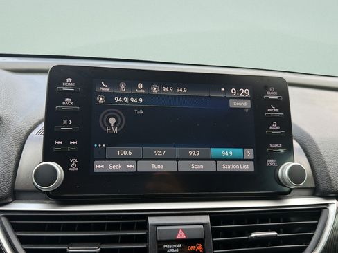 Used 2020 Honda Accord Sport image 16