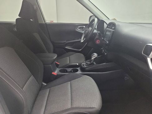Used 2021 Kia Soul S FWD image 21