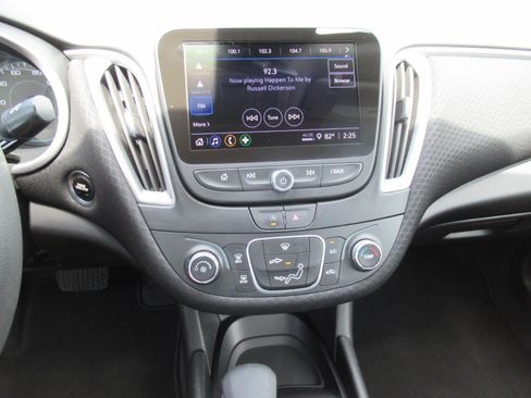 Used 2024 Chevrolet Malibu LS FWD image 24