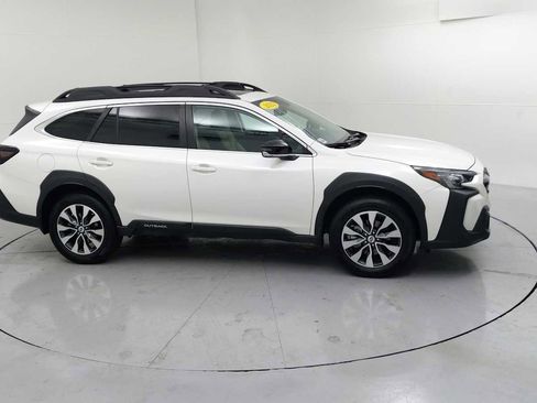Certified 2023 Subaru Outback Limited AWD/4WD image 12