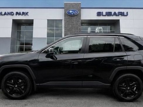 Used 2020 Toyota RAV4 LE w/ All Weather Liner Package AWD/4WD image 4