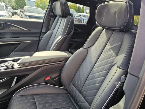 New 2026 Cadillac Lyriq V image 24