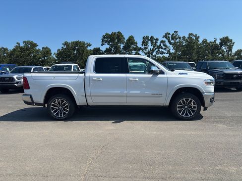 Used 2025 RAM 1500 Limited AWD/4WD image 5