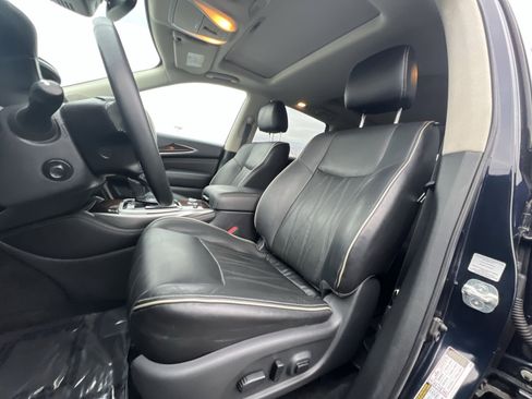 Used 2018 INFINITI QX60 Luxe w/ Deluxe Technology Package image 13