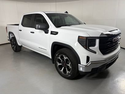 Used 2026 GMC Sierra 1500 Pro w/ Pro Value Package