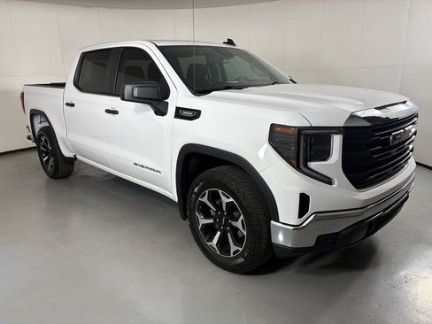 Used 2026 GMC Sierra 1500 Pro w/ Pro Value Package RWD image 2
