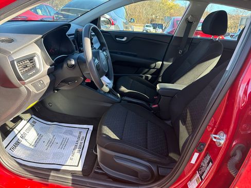 Used 2022 Kia Rio S image 16