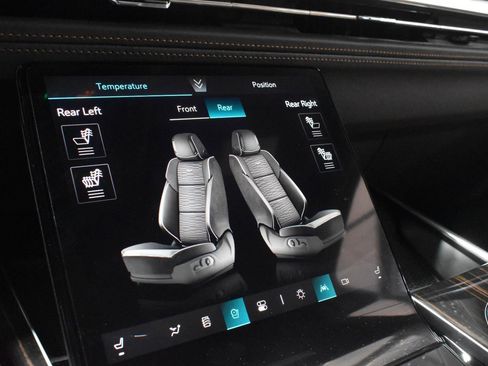 New 2026 Cadillac Escalade ESV Luxury w/ LPO, Radiant Package image 12