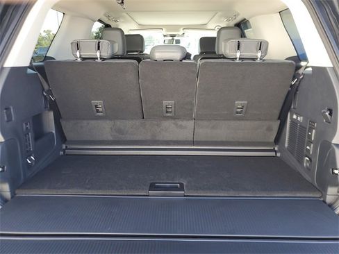 New 2025 Ford Expedition Active image 6