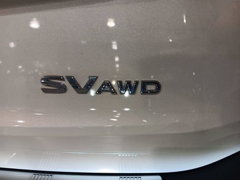 Used 2023 Nissan Rogue SV AWD/4WD image 12