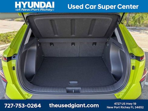 Used 2024 Hyundai Kona SEL FWD image 12