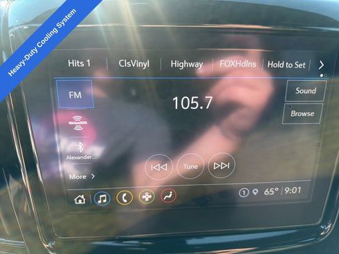 Used 2023 Chevrolet Traverse LT AWD/4WD image 16