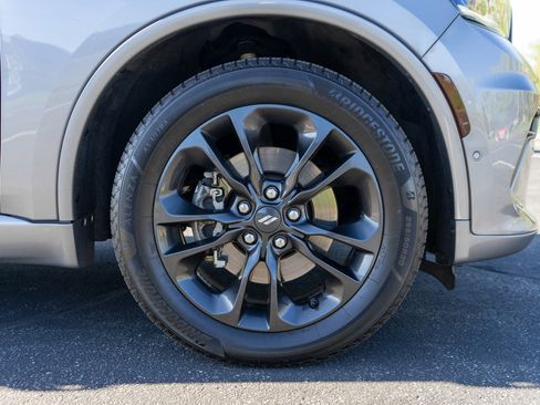 Used 2021 Dodge Durango R/T w/ Blacktop Package AWD/4WD image 11