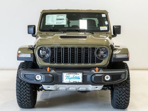 New 2026 Jeep Gladiator Mojave image 5