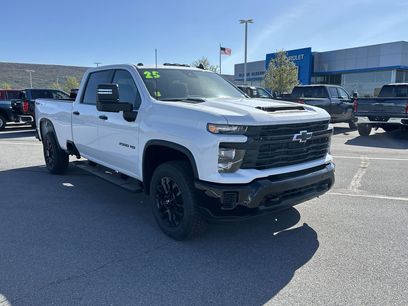 Used 2025 Chevrolet Silverado 2500 Custom w/ Custom Value Package