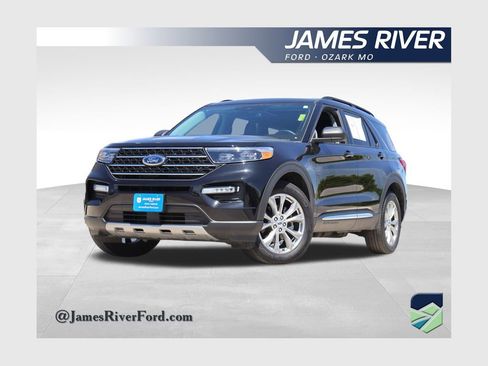 Used 2024 Ford Explorer XLT w/ Equipment Group 202A AWD/4WD image 1