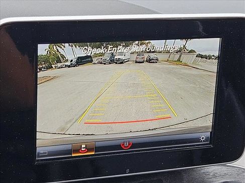 Used 2019 Mercedes-Benz GLC 300 image 10