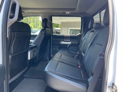 Used 2017 Ford F250 Lariat w/ Lariat Ultimate Package AWD/4WD image 29