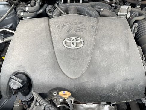 Used 2020 Toyota Highlander Platinum image 27