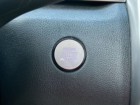 Used 2022 Kia Sorento EX w/ Panoramic Sunroof Package FWD image 36