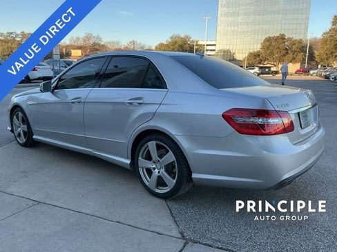 Used 2010 Mercedes-Benz E 350 Sedan image 4