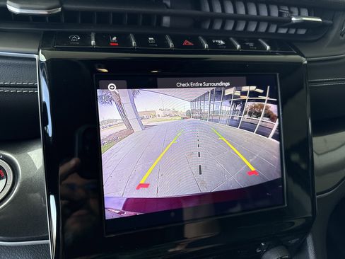 Used 2021 Jeep Grand Cherokee L Laredo w/ Luxury Tech Group I image 24