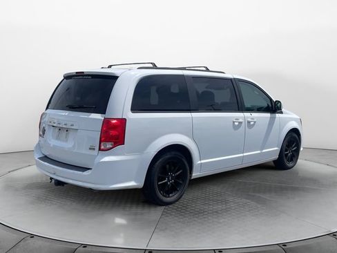 Used 2019 Dodge Grand Caravan GT image 5
