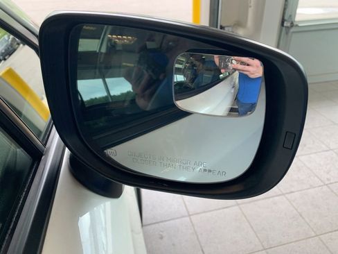 Certified 2023 Subaru Crosstrek 2.5i Sport AWD/4WD image 23
